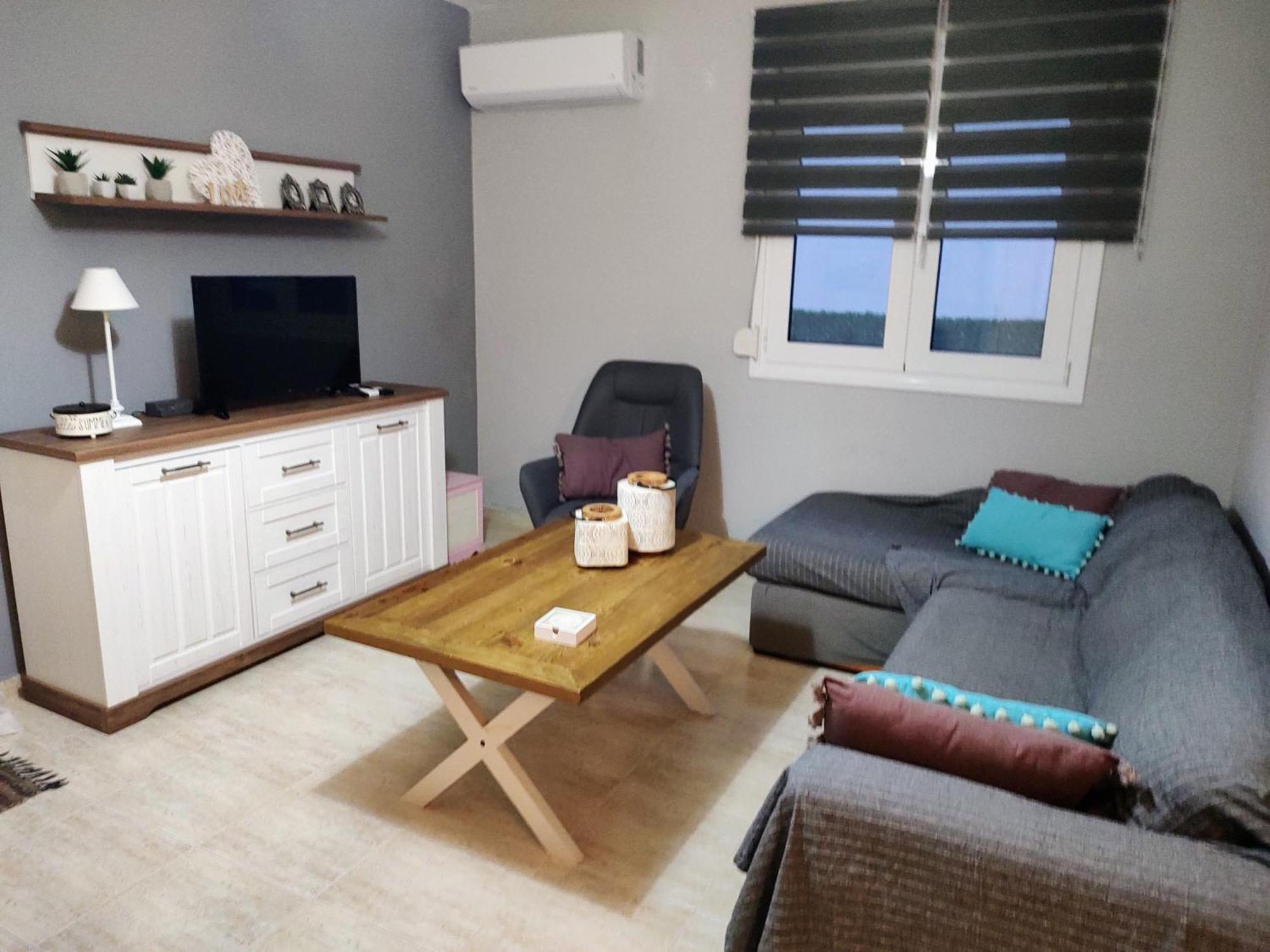 Karianí Kerasies Home מראה חיצוני תמונה